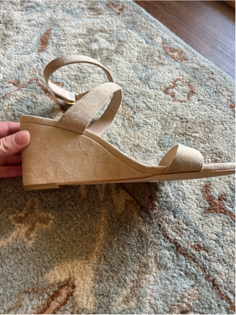 Stuart Weitzman Wedge Sandals Size 8.5 Beige - Picture 4 of 6
